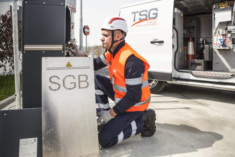 vérification-technique-distributeur-carburant