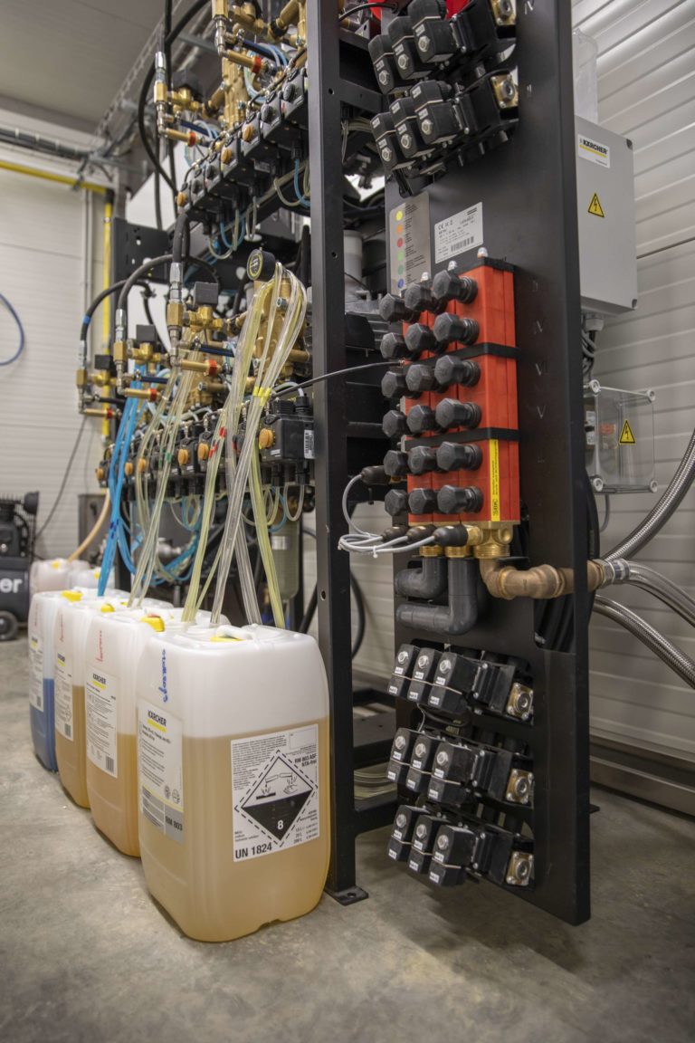 Technische ruimte van selfwash bij Group Bruno.
