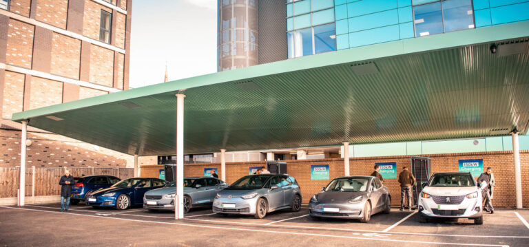 Punjač električnih vozila za zgradu
