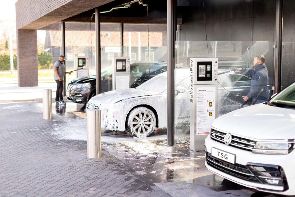 Systèmes de paiement pour station-service LAVAGE