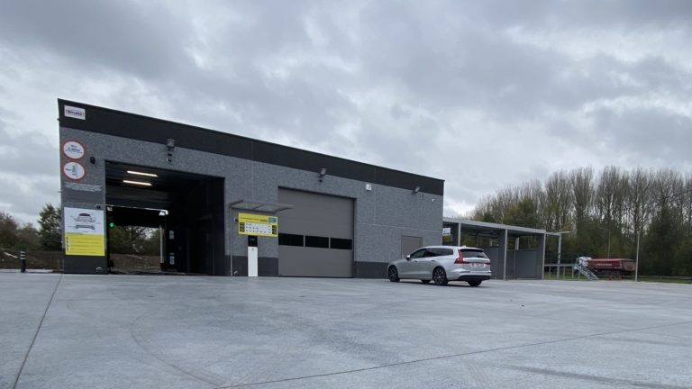 Overview van Kärcher roll-over bij Carwash Tahon.