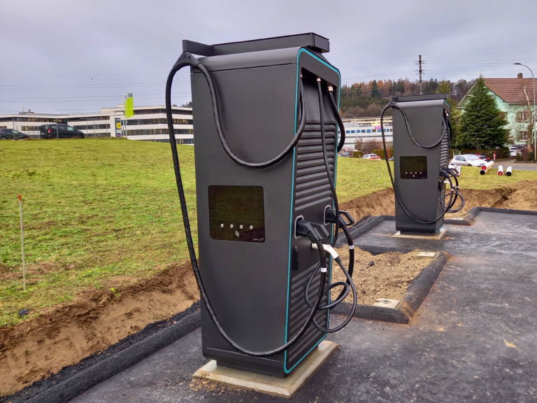 TSG, partennaire d'Alpitronic pour l'installation de chargeurs rapide