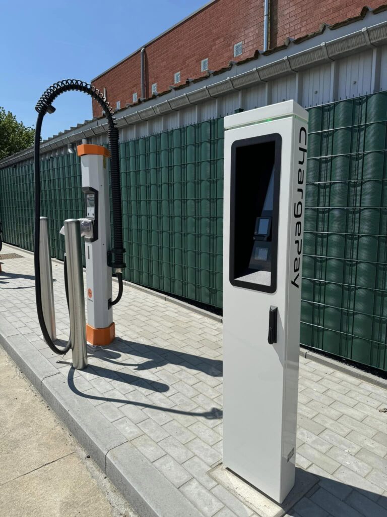 Kempower satellite avec ChargePay.