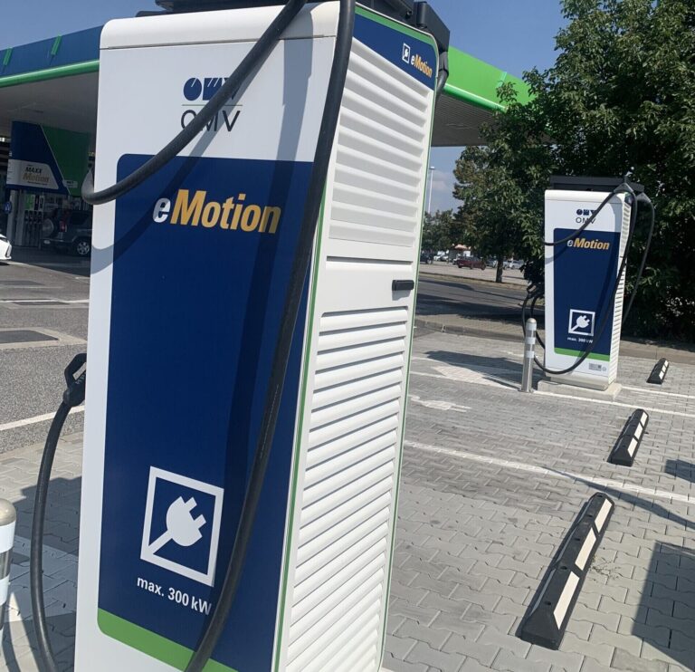 Montáž nabíjacích staníc omv trnava