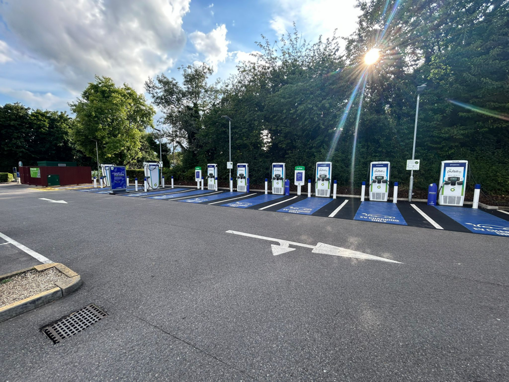 Cheshunt-ev-hub-charge-points