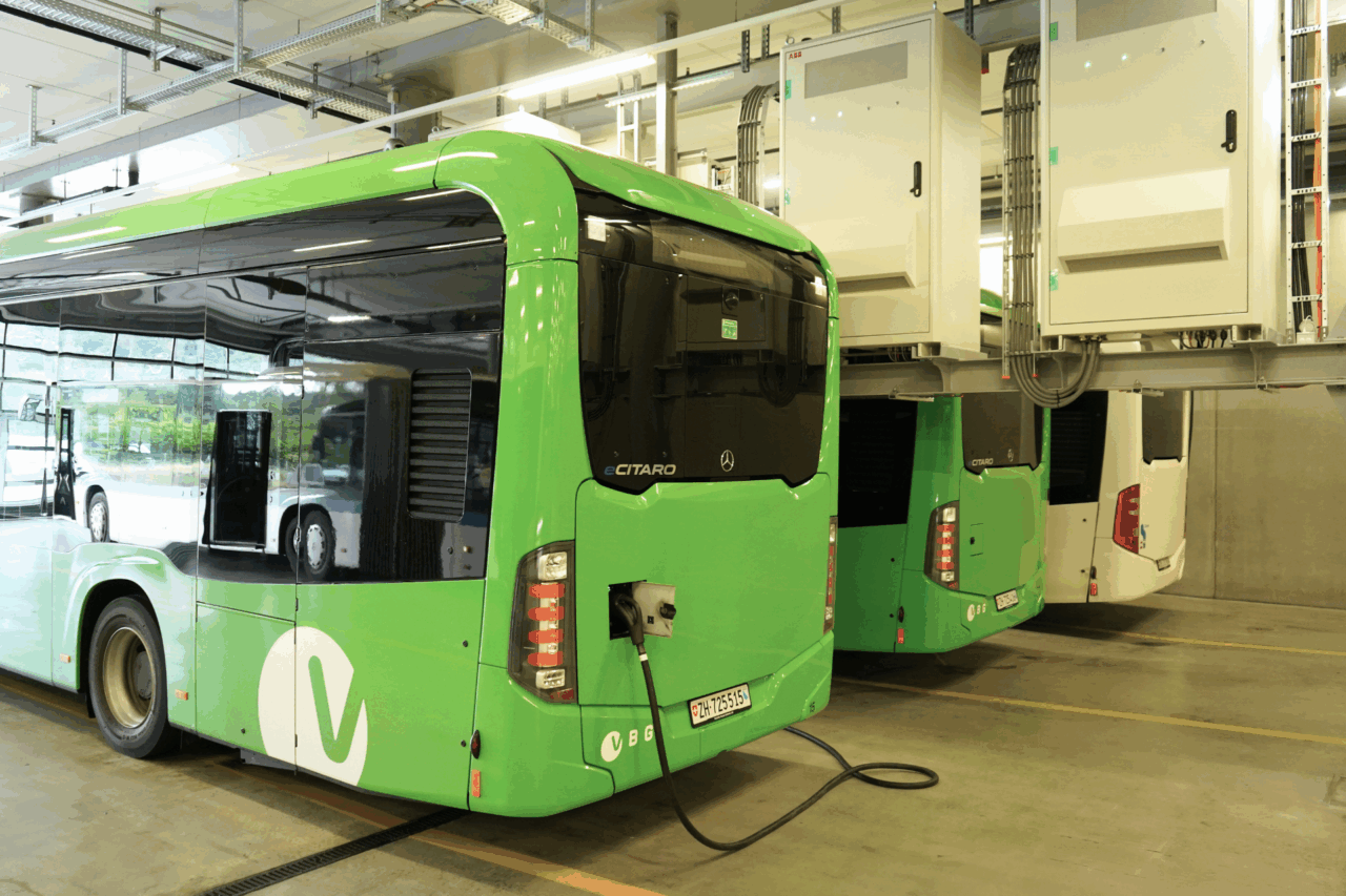 EuroBus-Hypercharger-emobility-e-bus-charger-e-bus-charging