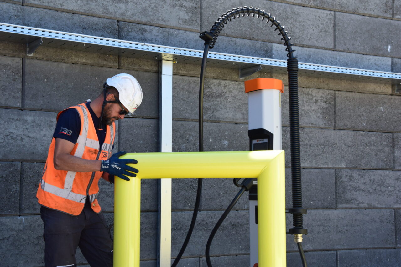 TSG charge installation