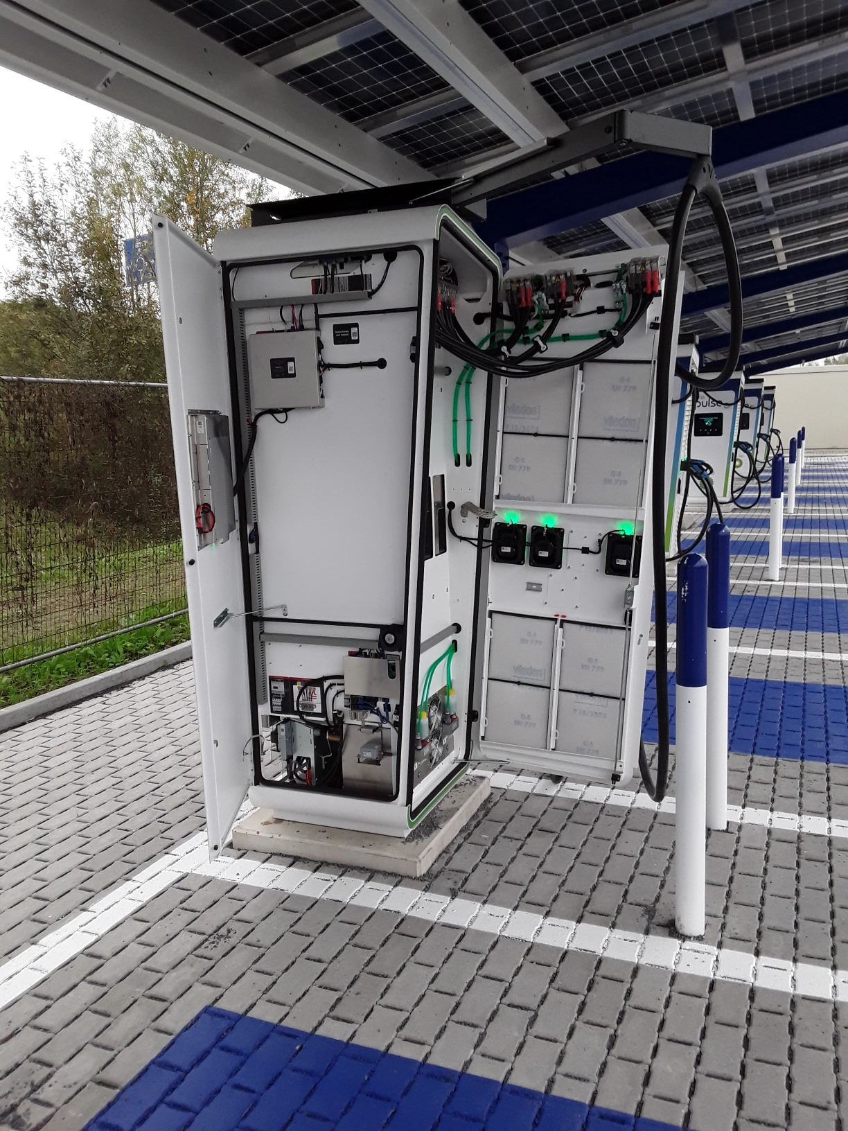 lpitronic Ladeinstallation für BP Pulse in Belgien, umgesetzt von TSG