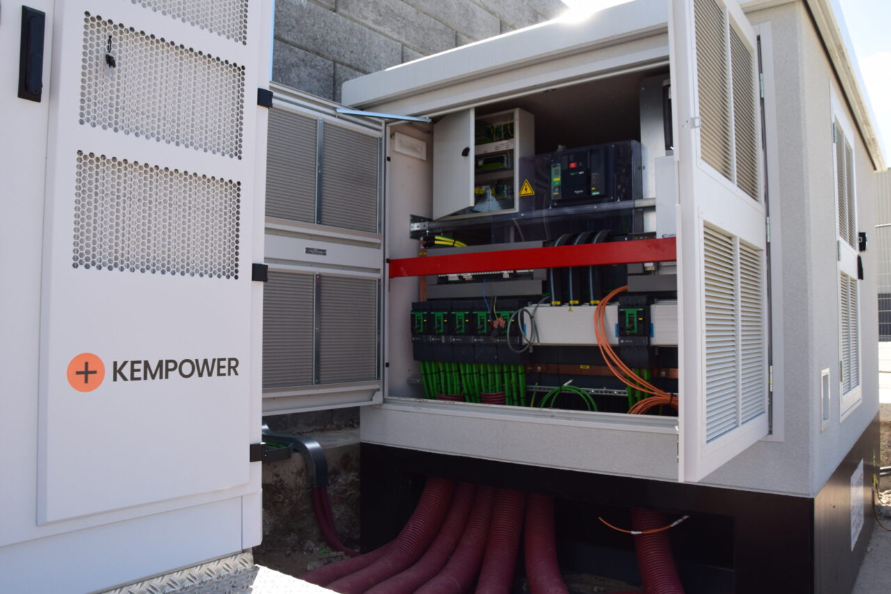 high voltage cabin kempower