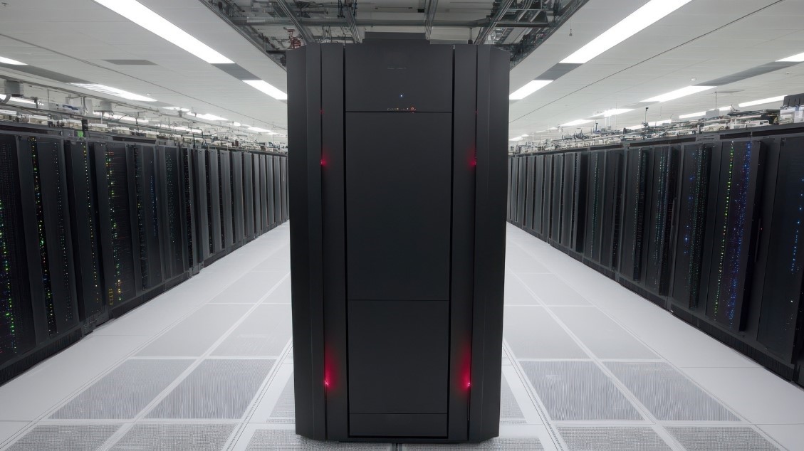 ups-alimentation-electrique-urgence-datacenter.jpg