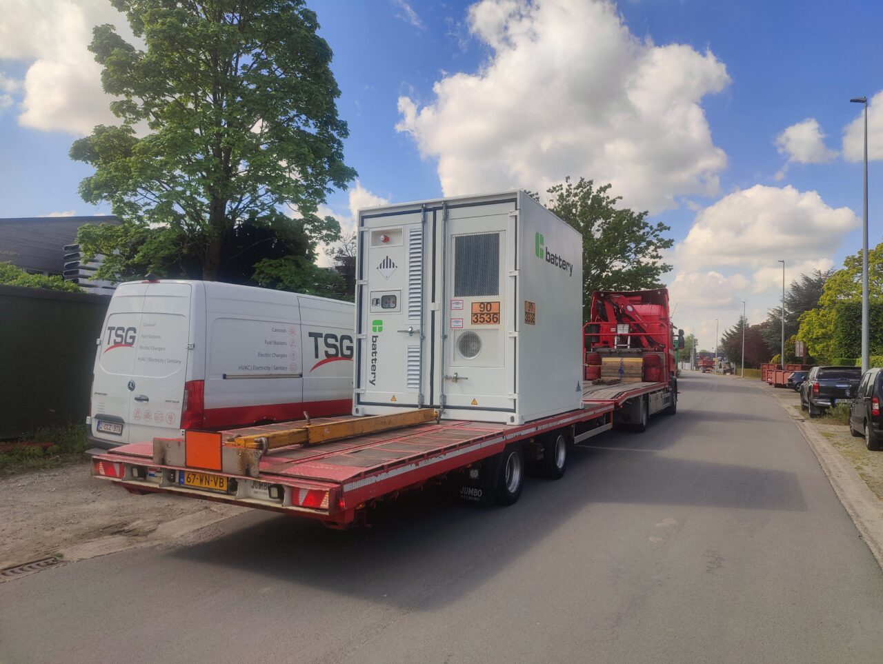 livraison-de-batteries-TSG